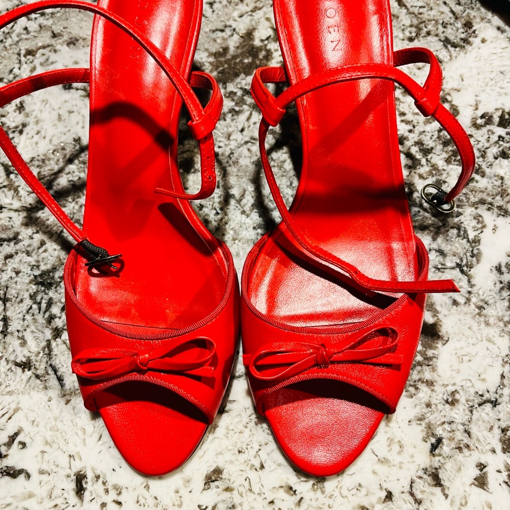 Doen Vibrant Red Strappy Heels